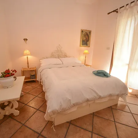 Le Candele Apartment *
